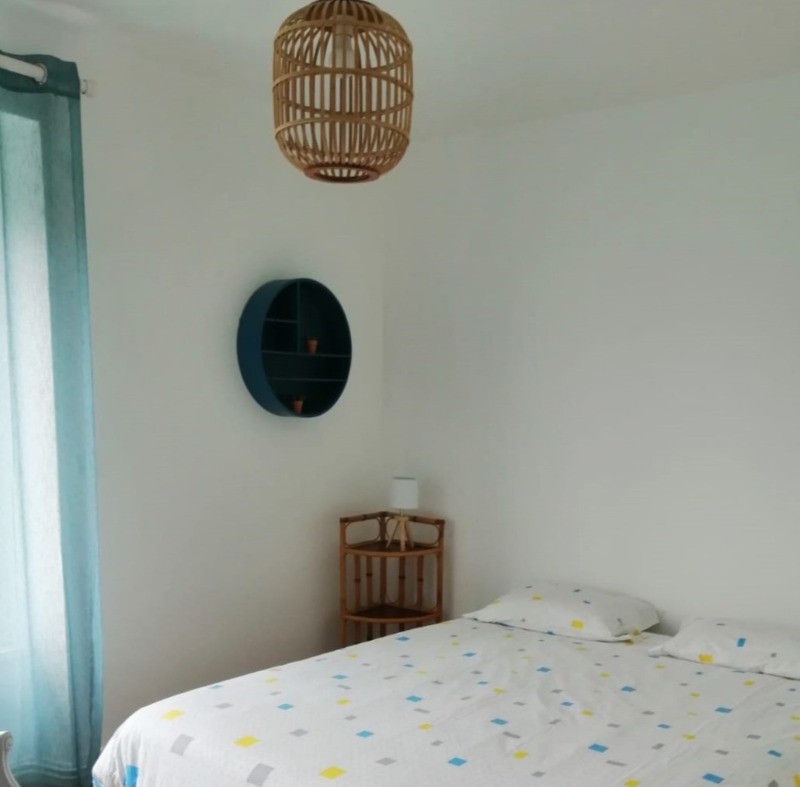 Chambre pour 2 personnes (lit 160x200 cm)