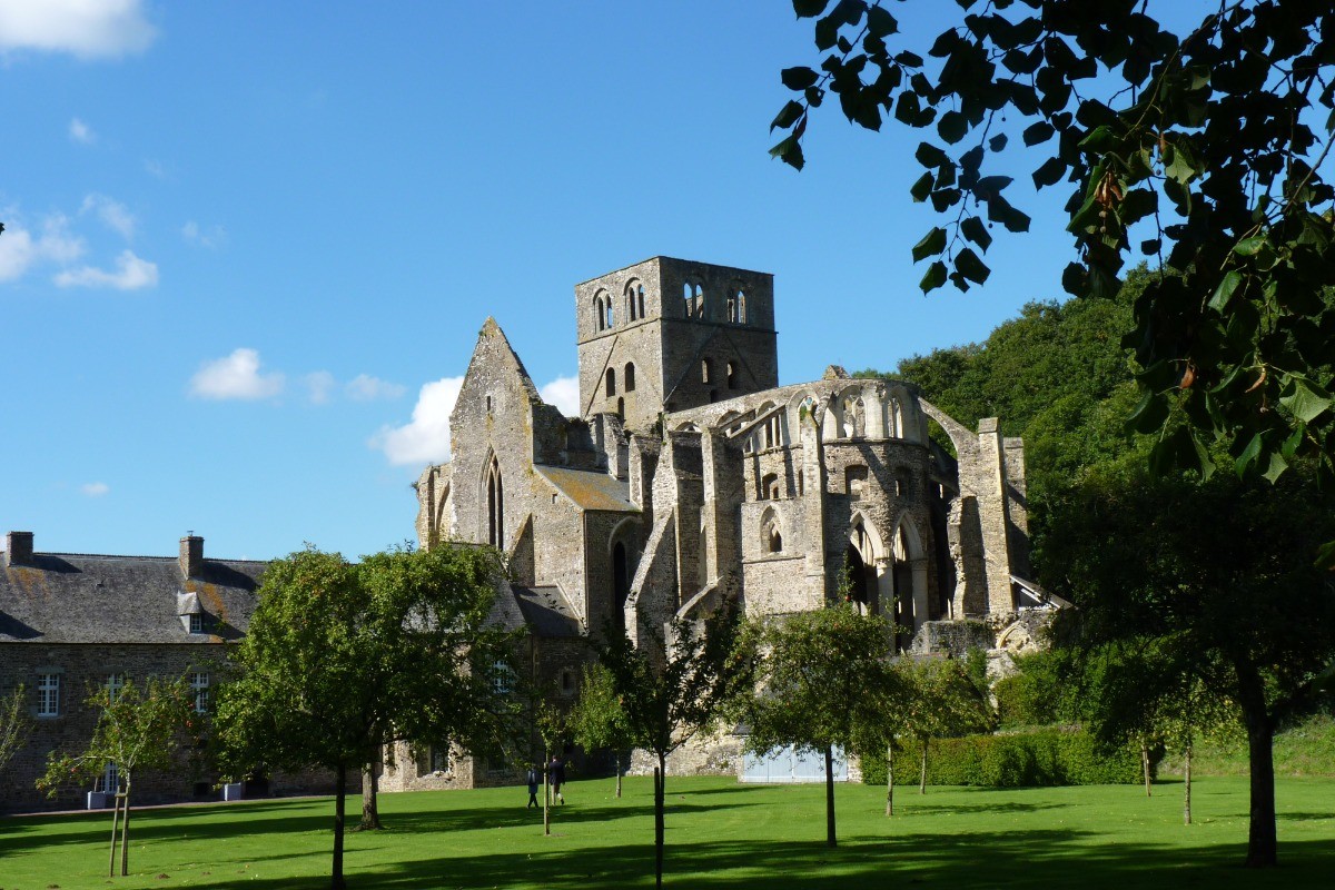 Abbaye d ' Hambye