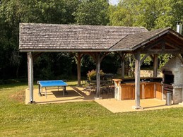 Outdoor swimming pool kitchen