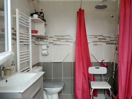 Salle d'eau - R. de Ch.