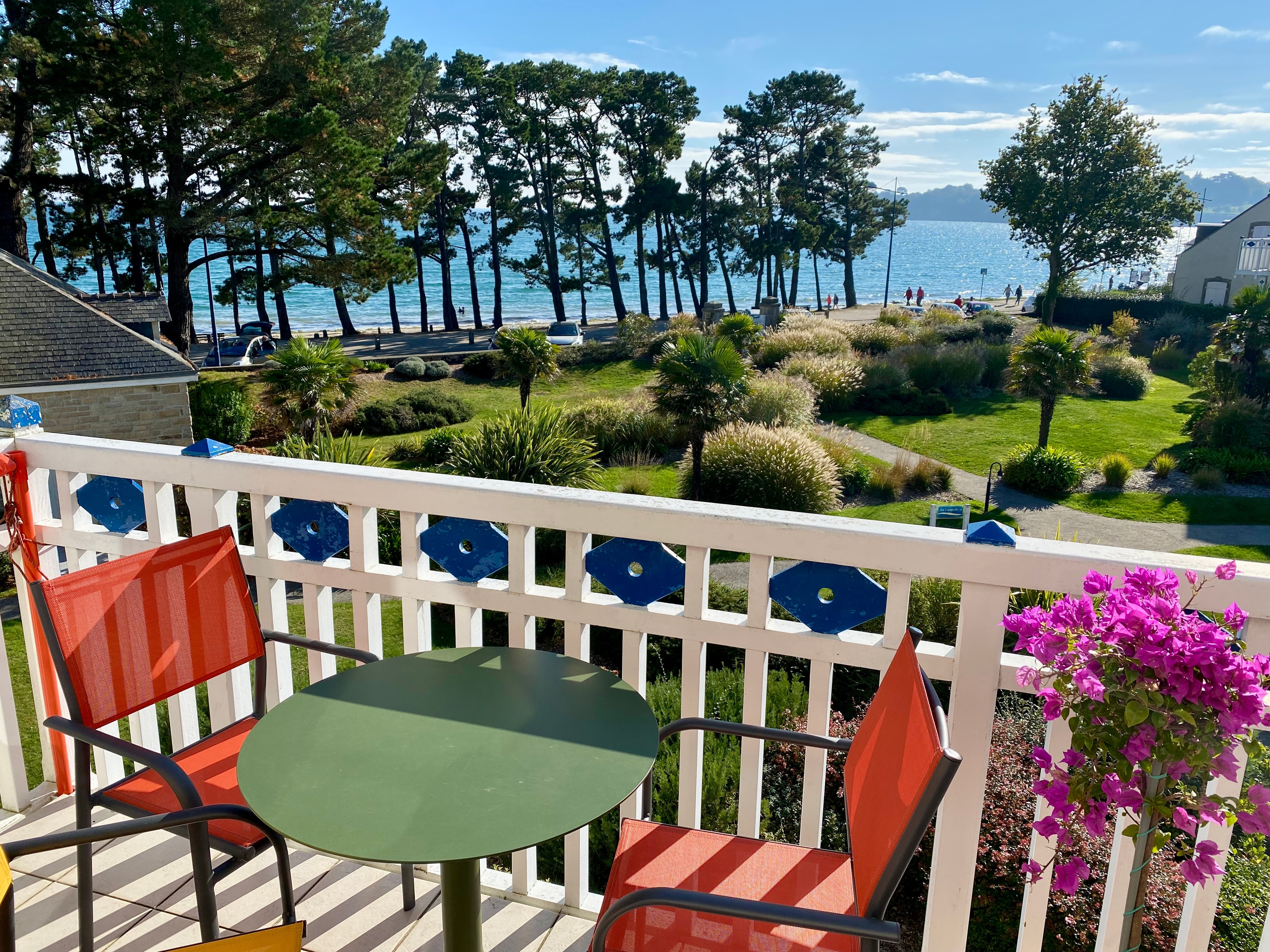 Balcony with sea view