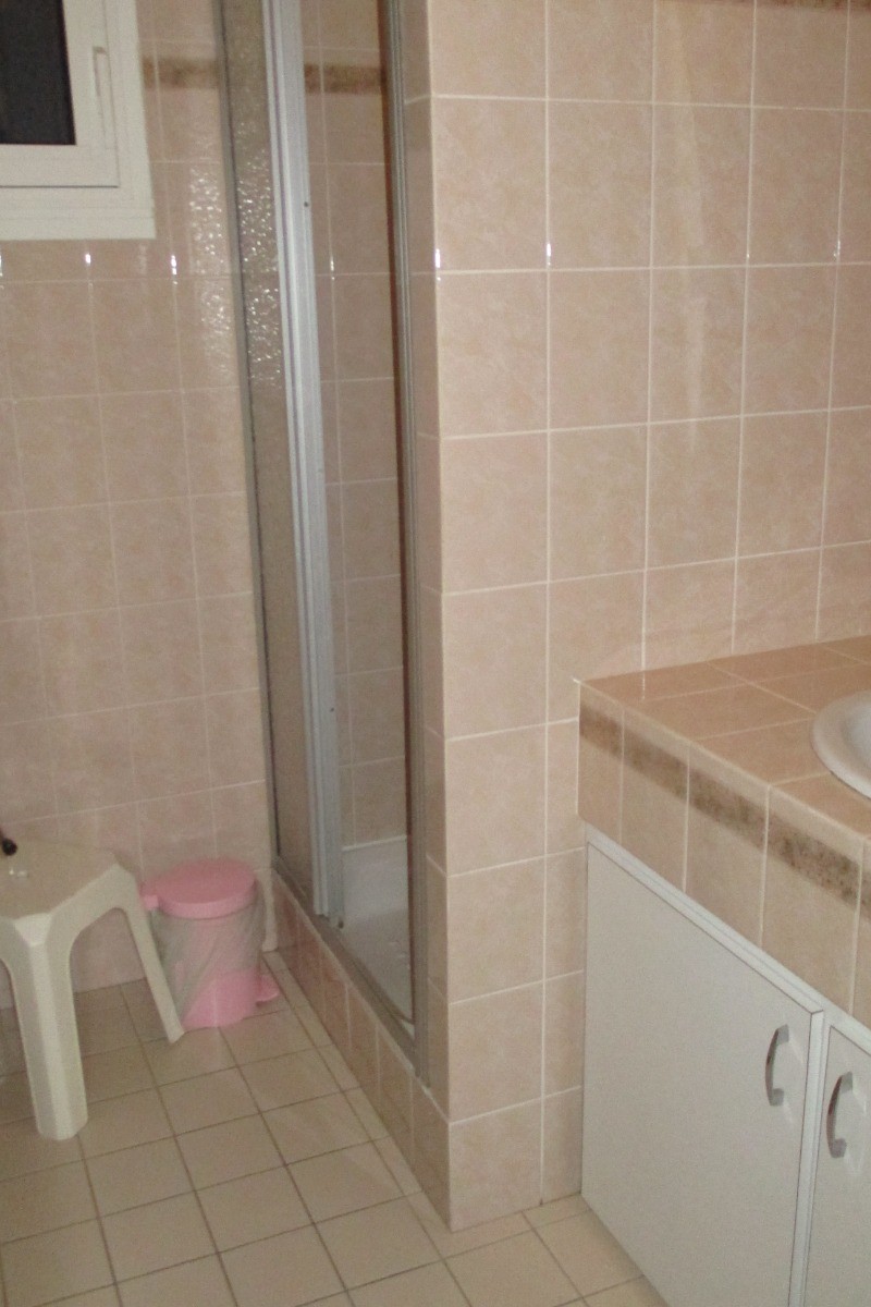 Salle d'eau RDC