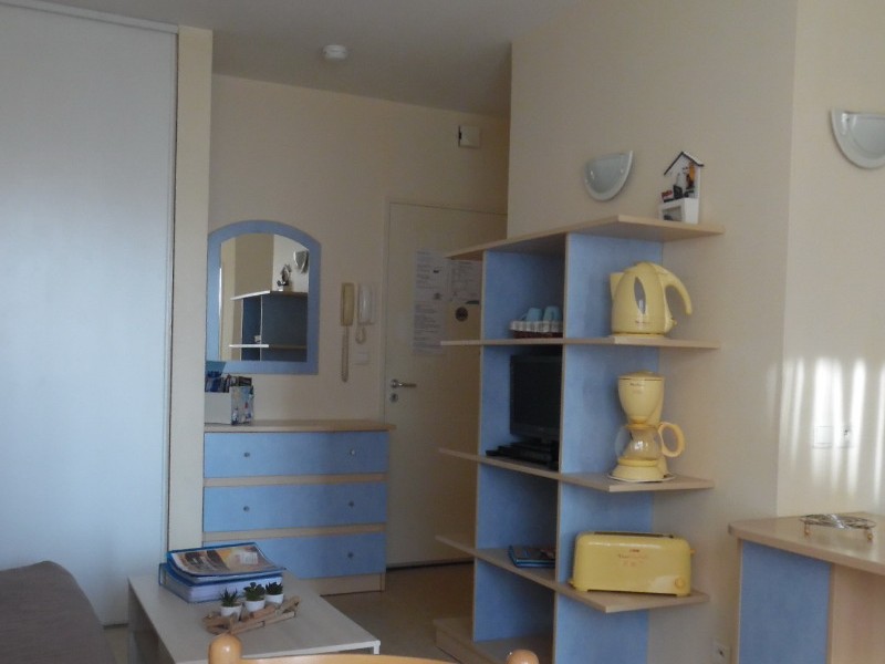 vue vers de l'entrée de l'appartement