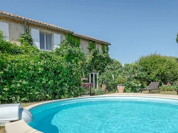 Gîte Le Levant - La Piscine
