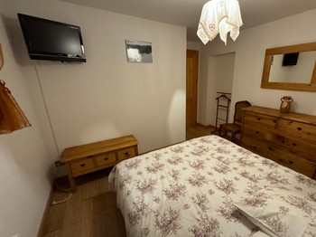 Chambre 1 - Gîte Jonquille - Domaine de la Prairie des Prés
