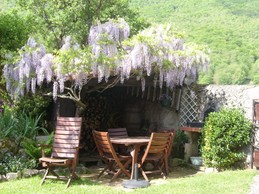 salon de jardin, barbecue
