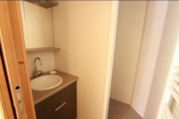 Salle d'eau chambre 1 avec douche italienne