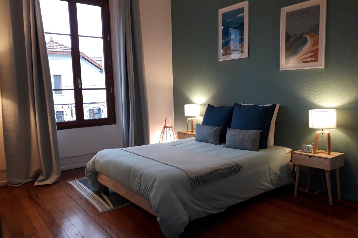 chambre "Aix-les-Bains"