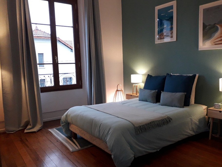 chambre "Aix-les-Bains"
