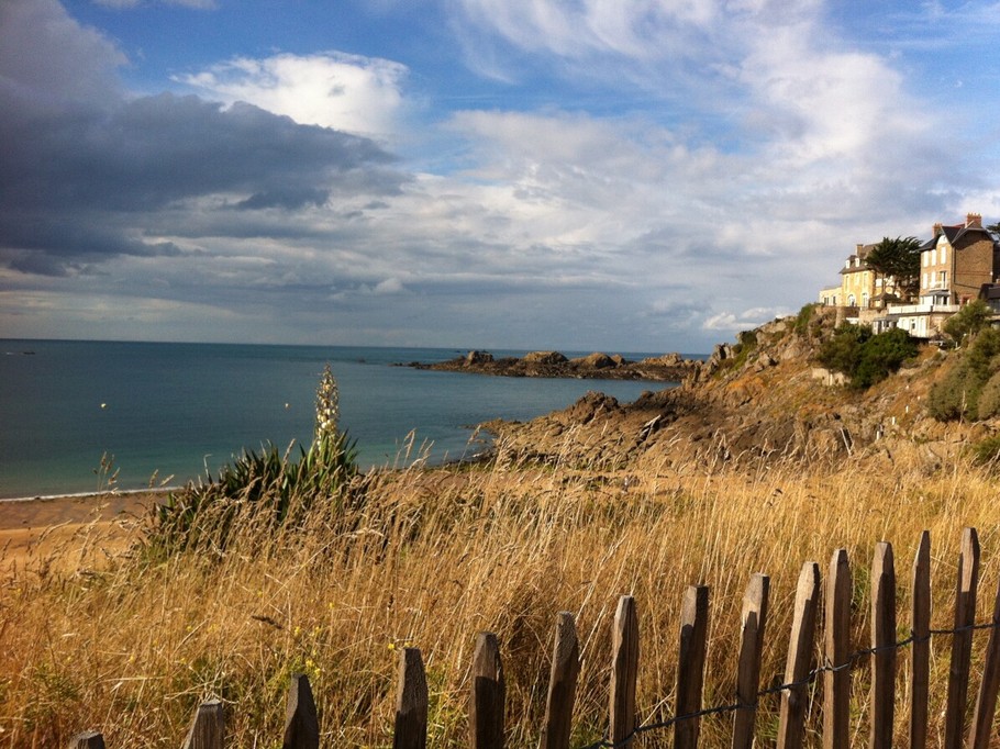 Coastal path in Saint-Malo, Rothéneuf sector