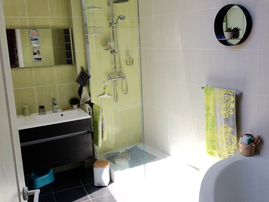Salle de bain privée : douche à l’italienne