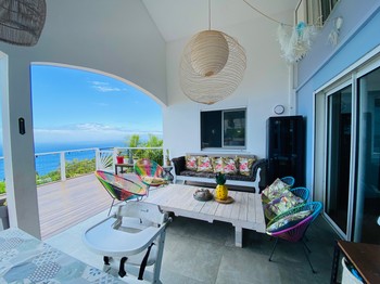 Varangue avec coin salon