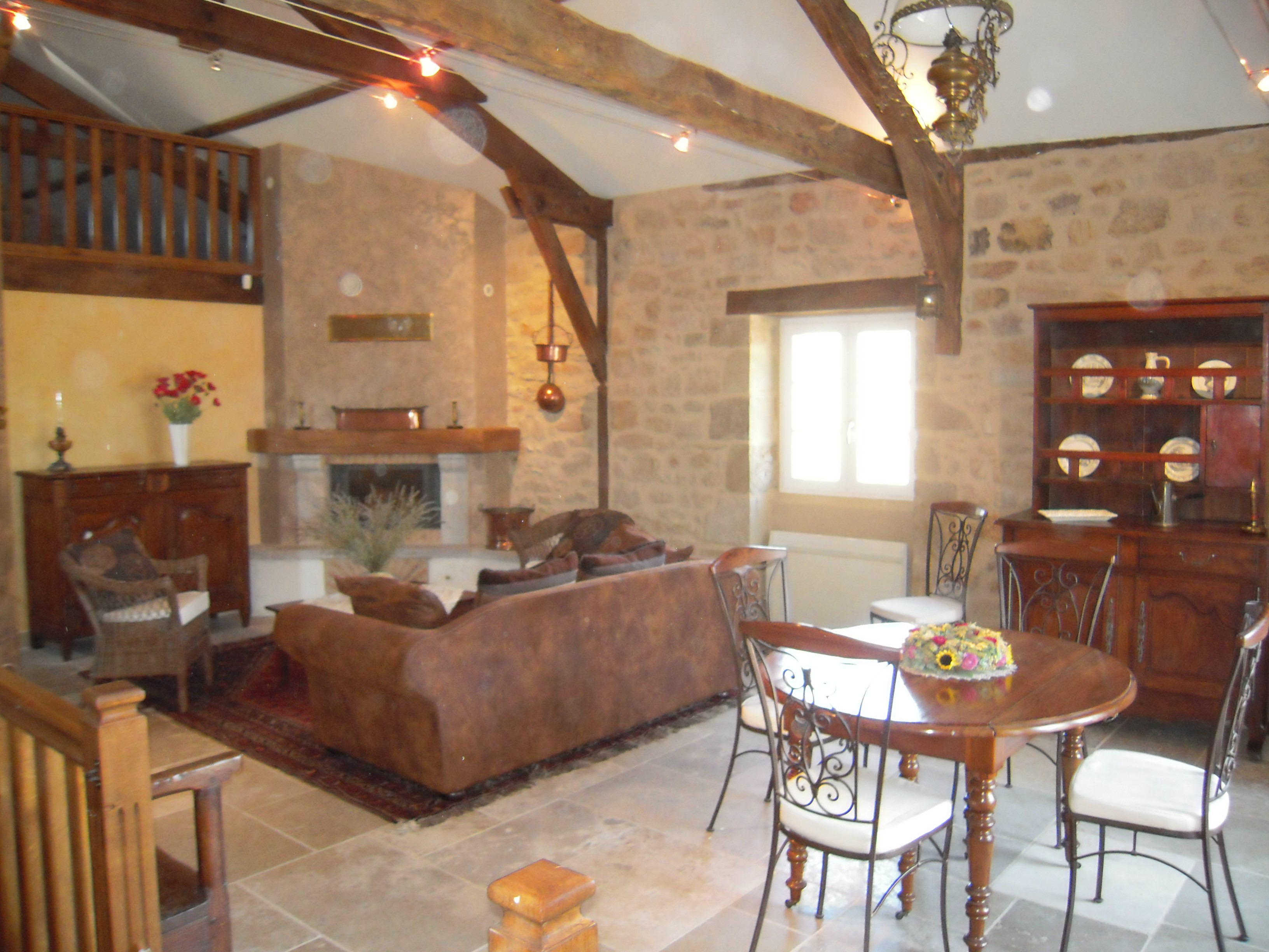 Living room, Dining room