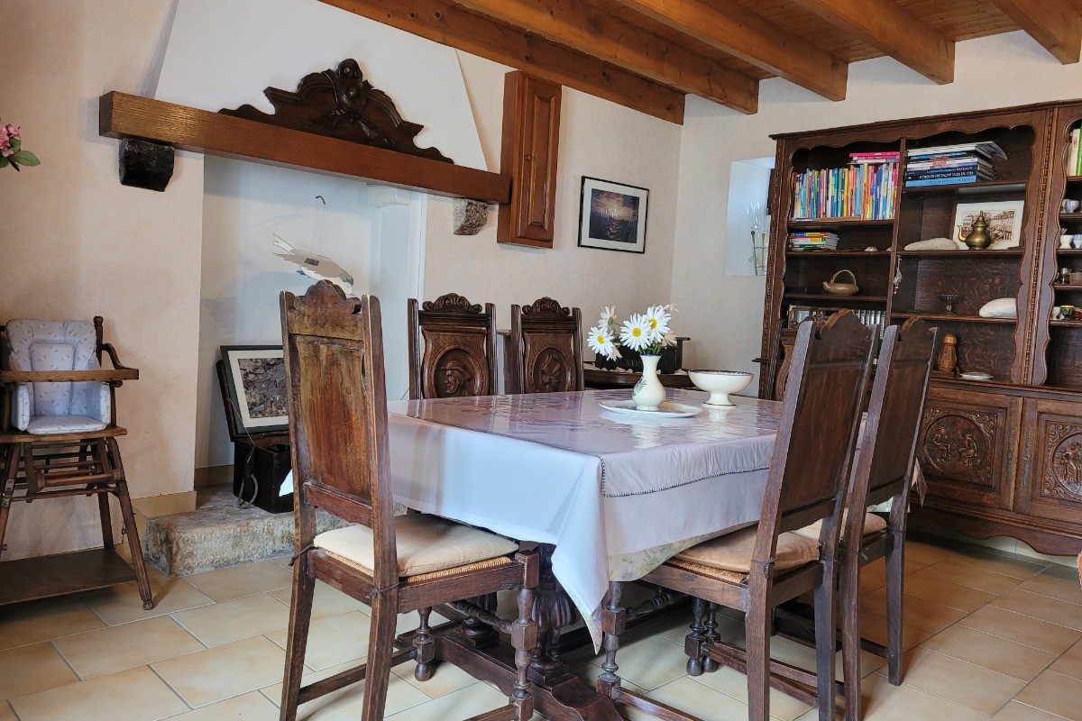 Gîte Mayline, le séjou et la séjour au RDC