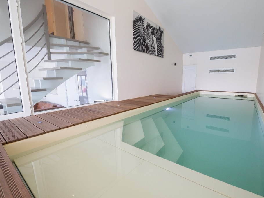 Espace piscine (30°C) et spa (36°C) toute l'année