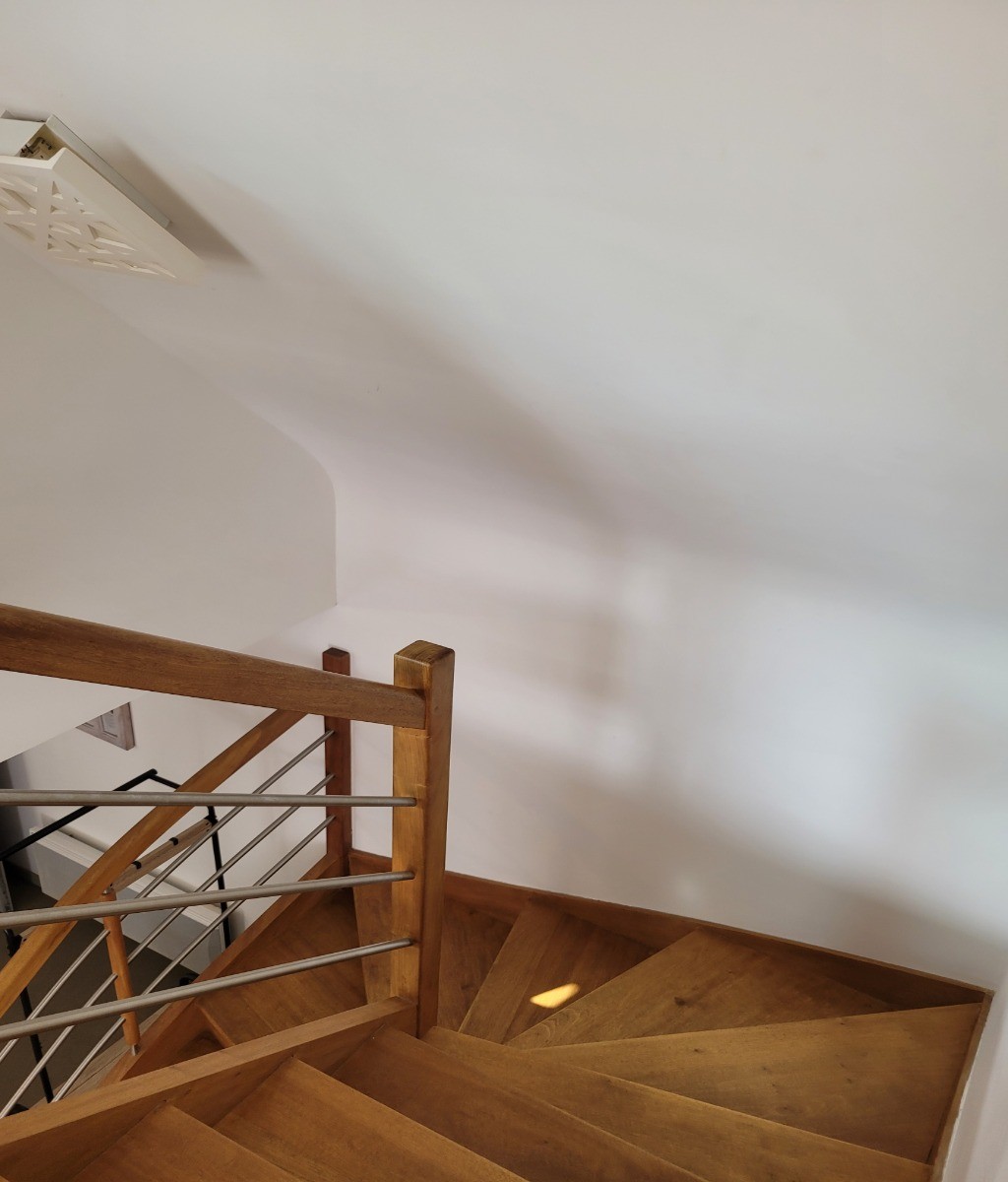 Clévacances - MAISON POUR 2 PERSONNES CENTRE ST CAST (5 minutes à pieds plage) COTES D'ARMOR - BRETAGNE - escalier