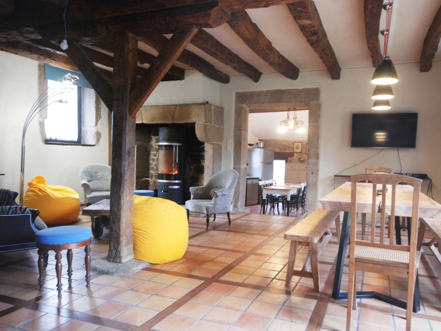 Grand séjour Gîte LE BEAUMONT DU LAC Longère 150m² Clévacances Beaumont du Lac 87120