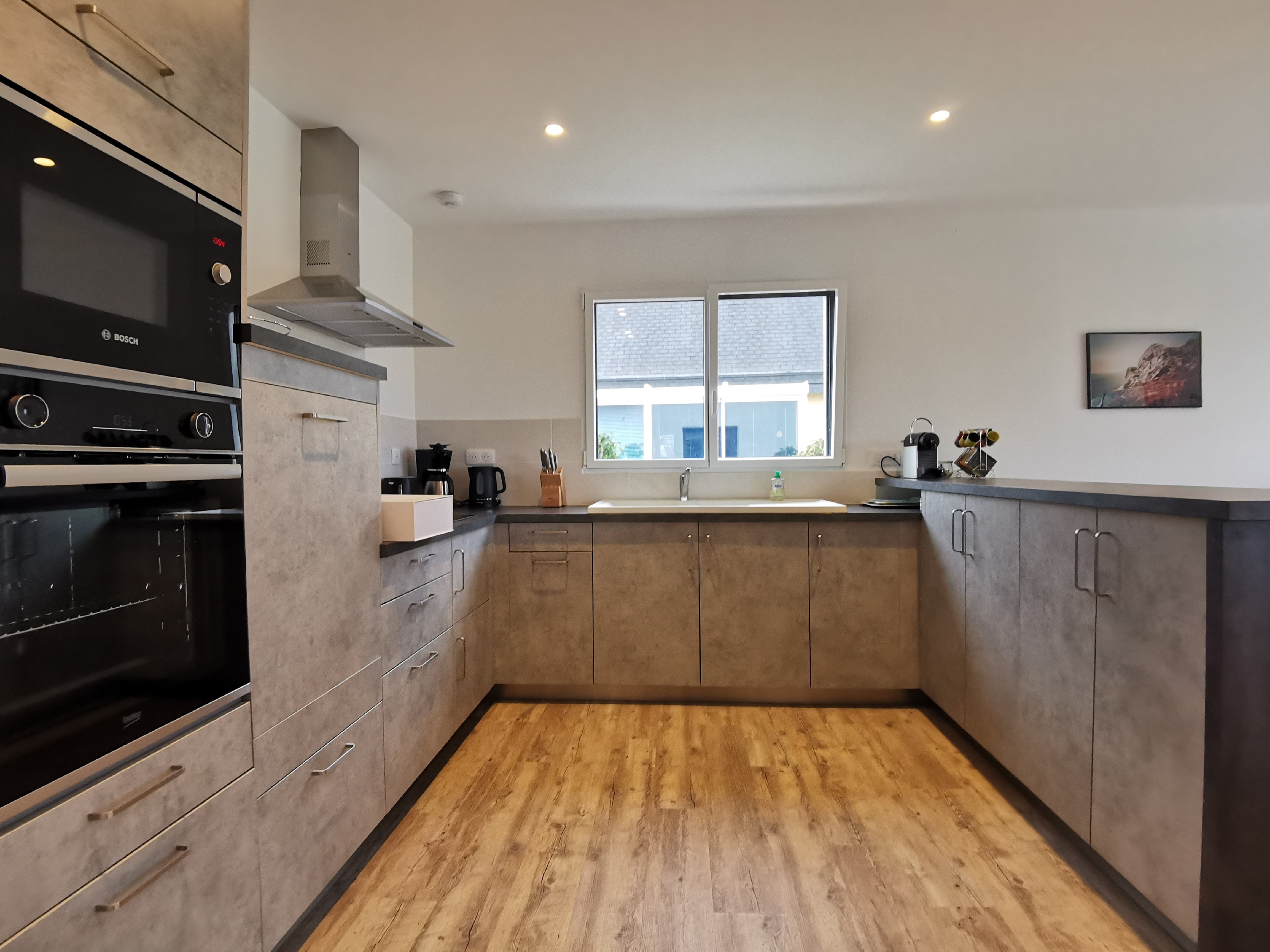 Fitted kitchen