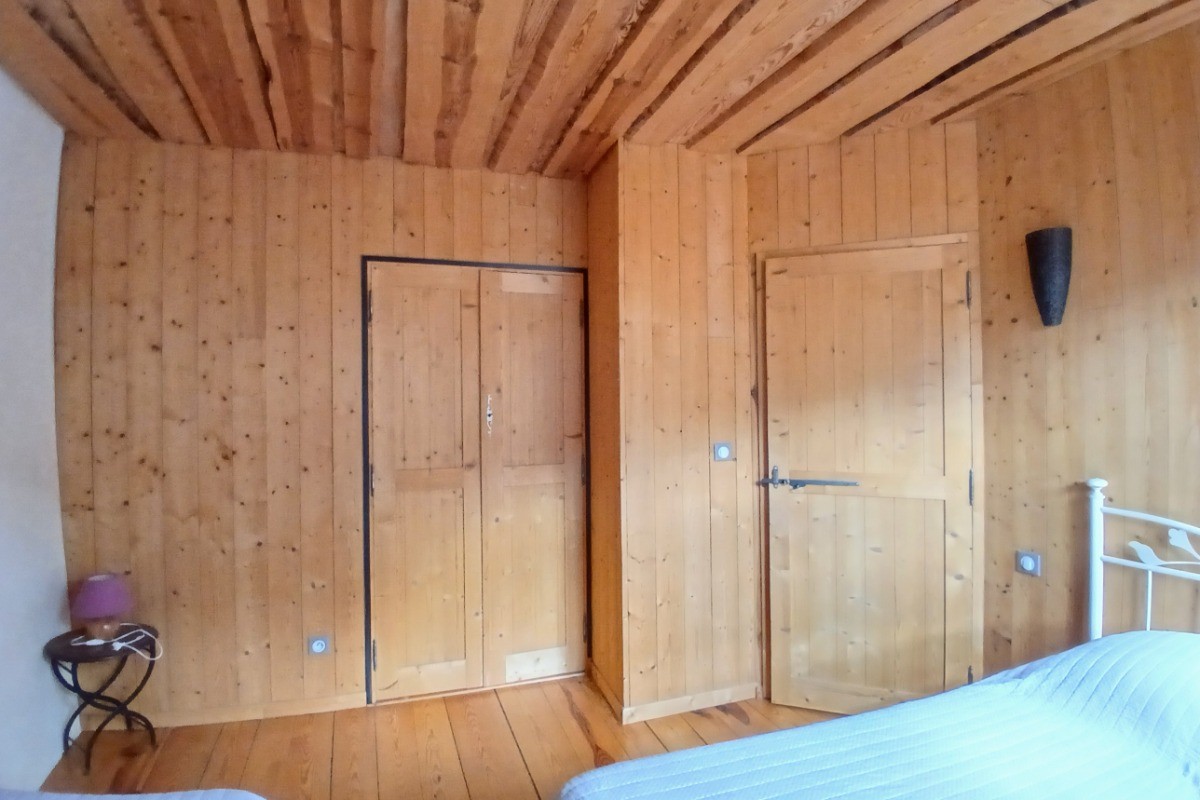 Maison vigneronne - Champdieu - Chambre 1