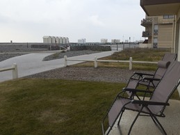 espace detente devant l'appartement