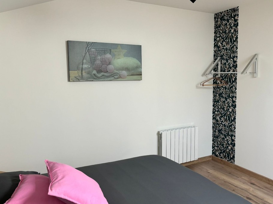 Chambre sans salle d'eau