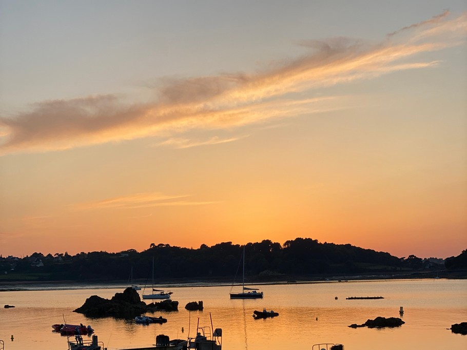 Plage Roch ir Loguivy de la mer