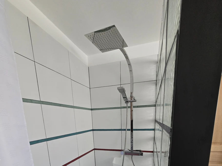 Italian shower