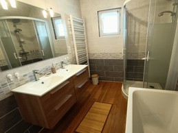 salle de bain 1er étage