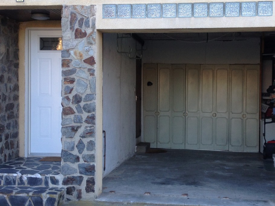 garage 240 cm de large et 225 cm de haut