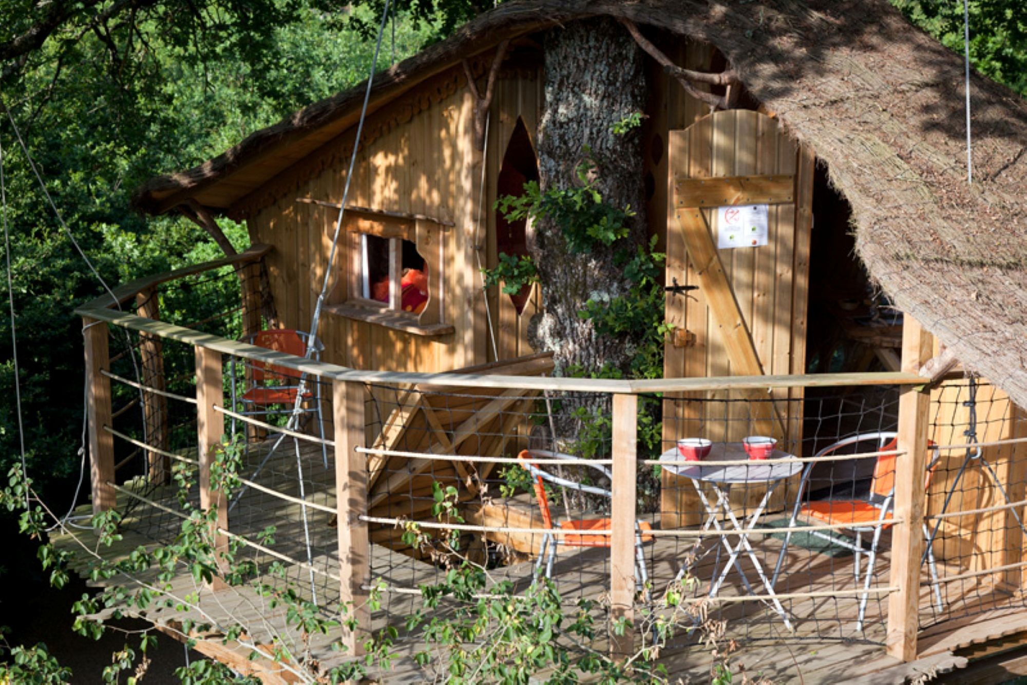 Cabane dans les arbres pour 4 personnes, Défi Planet, Dienné, Vienne