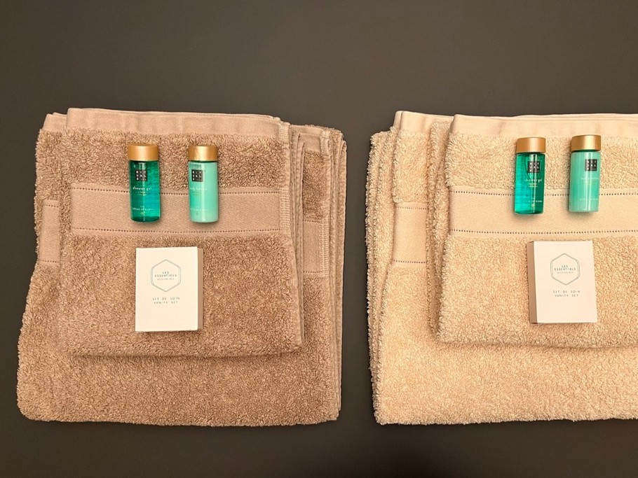 Produits d'accueil et serviettes de toilette