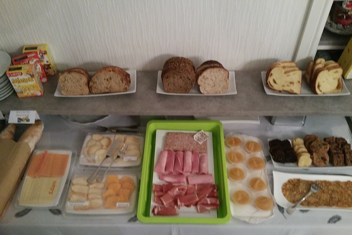 BUFFET DU PETIT DEJEUNER