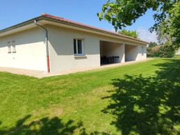 Gîtes Ain's Temps Bugey - Vue jardin