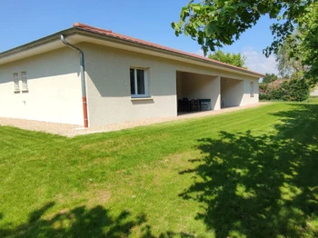 Gîtes Ain's Temps Bugey - Vue jardin