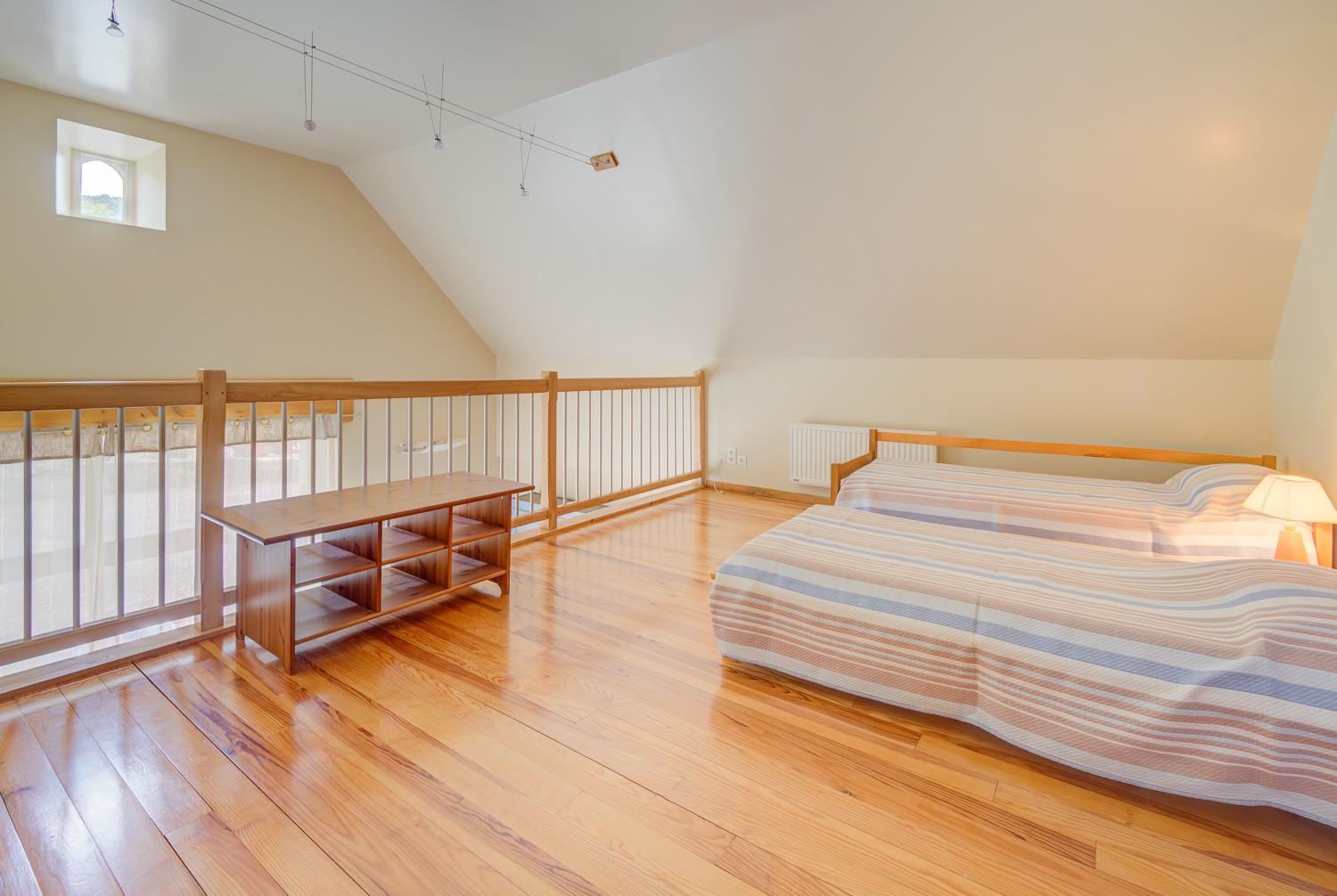 Mezzanine (Ch 4)