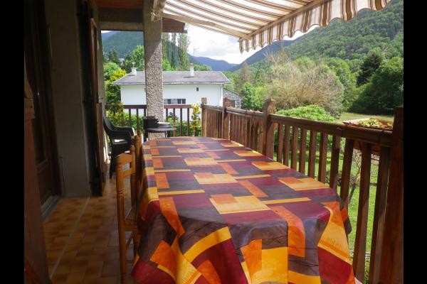 table sur balcon