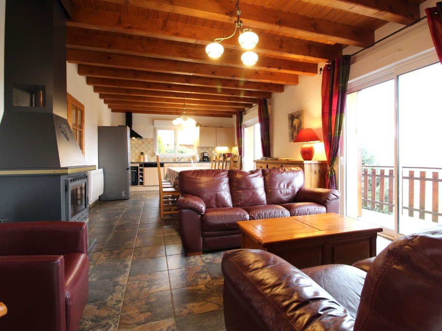 Living room - Gîte Le Sapin, close to lakes and walks, for 4-8 people