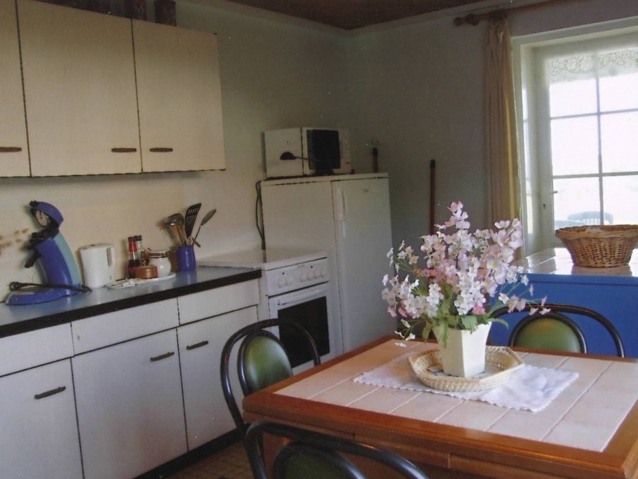 Cuisine équipée ouverte / Equiped Kitchen