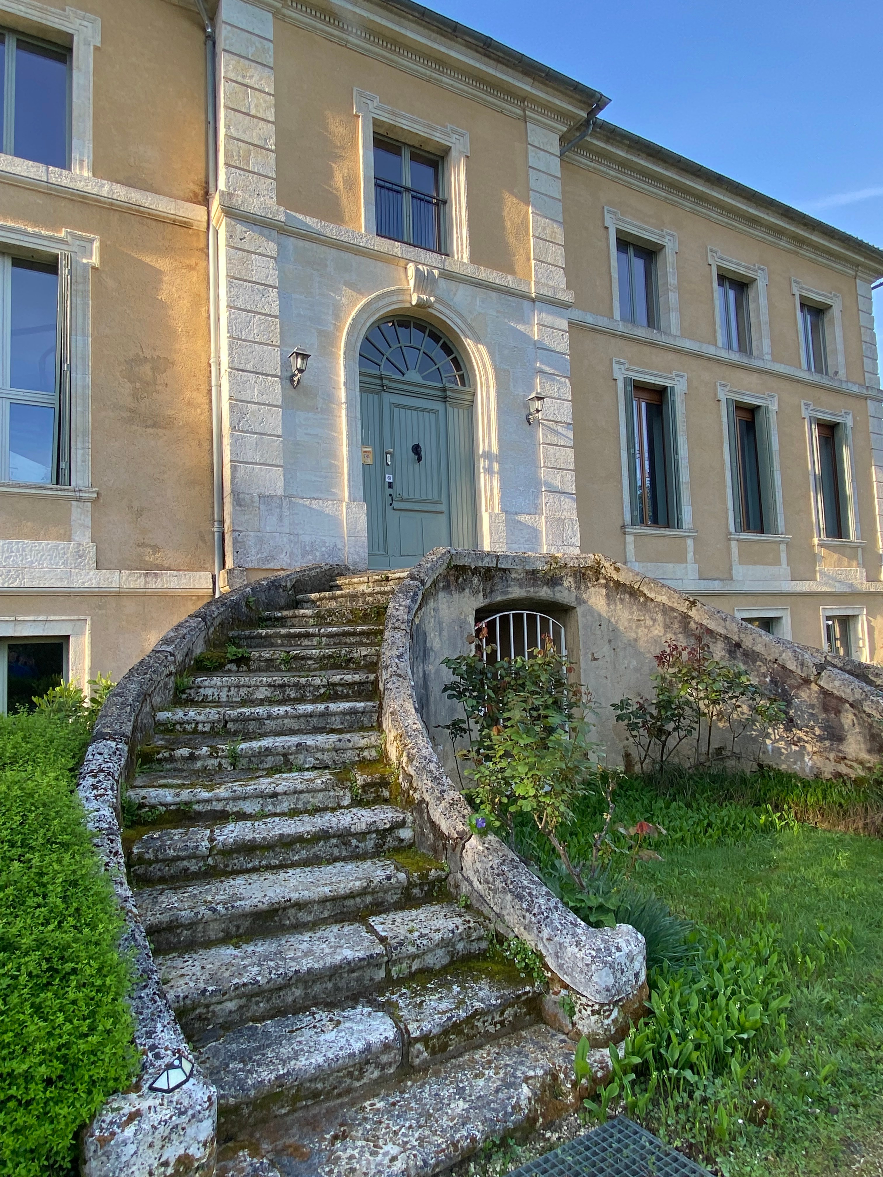 Domaine de Bernou - Gite de groupe 15 personnes près d'Agen