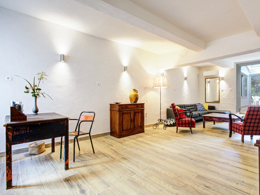 le sejour - coin bureau