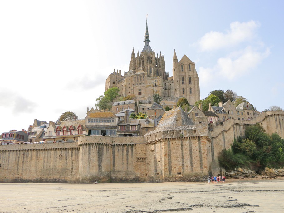 Le Mont Saint-Michel à marée basse