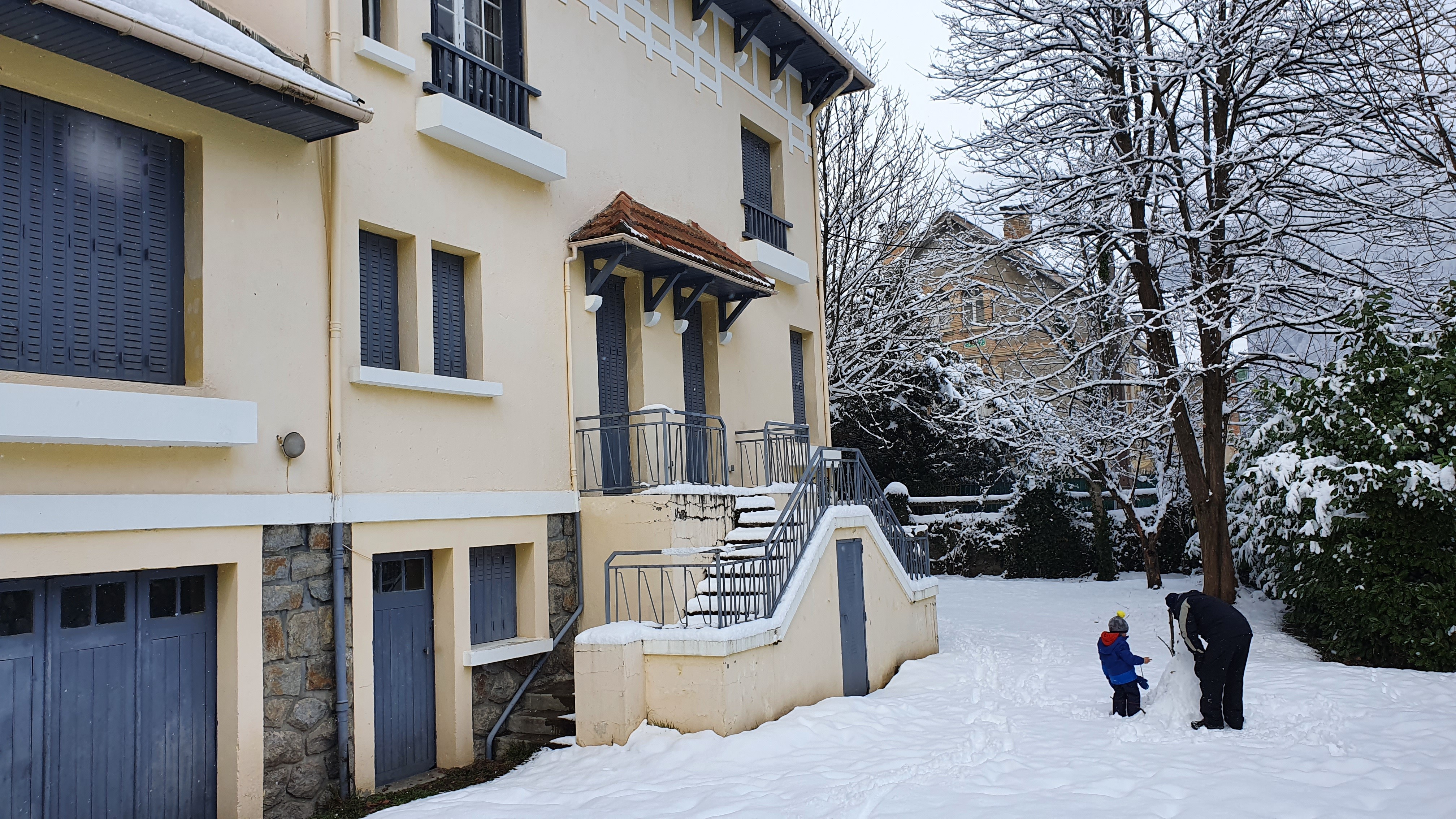 Jardin à l'arrière