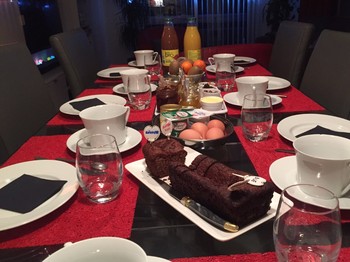 Table petit-déjeuner