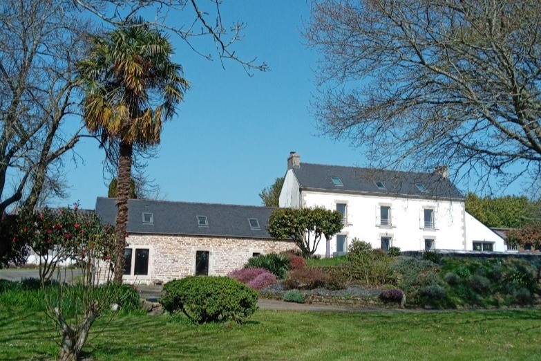 Extérieur de la maison (la partie en pierre n'est pas accessible)