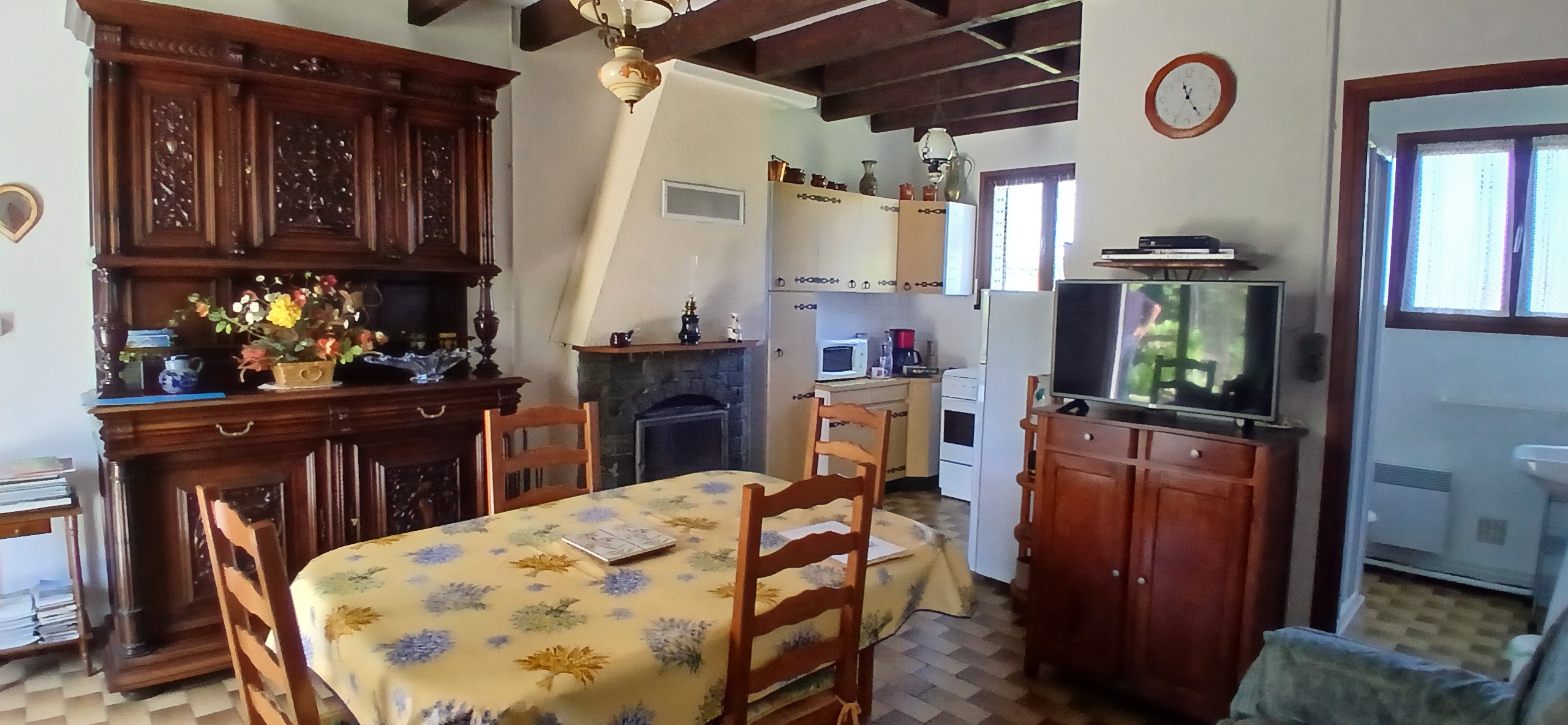 Gîte "La Courberie" - Espagnac, Corrèze : La pièce de vie