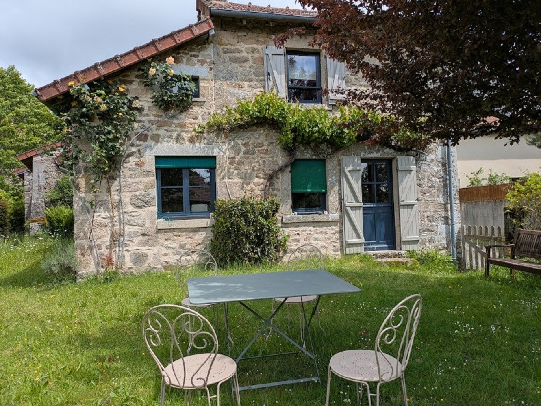 La Petite Maison, Faux Mazuras in Creuse
