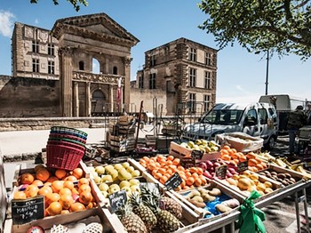 Marché La Tour d'Aigues