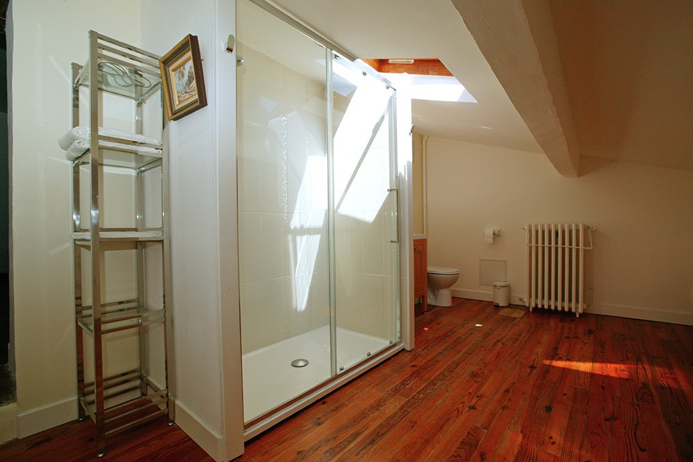 salle d'eau privative de la chambre double N°2