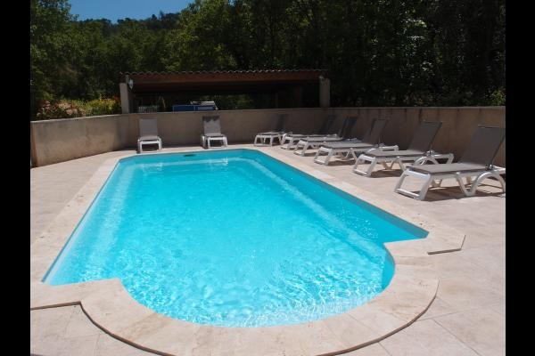 la maison et la piscine - La Grangeonne 2 (Esparron, Verdon, Provence)