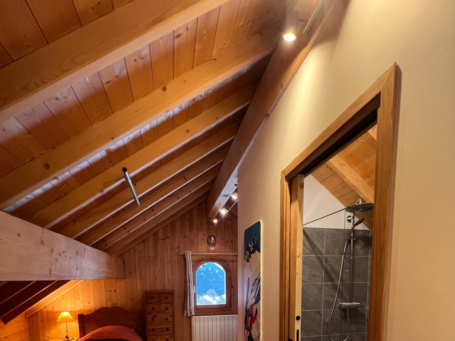 Chambre n°6 avec salle d'eau